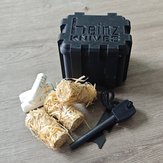 Feuerbox von HeinzKnives – Ihr Outdoor-Feuerstarter im kompakten Format